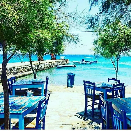 Holiday home Naxos Beach Front House Moutsouna
